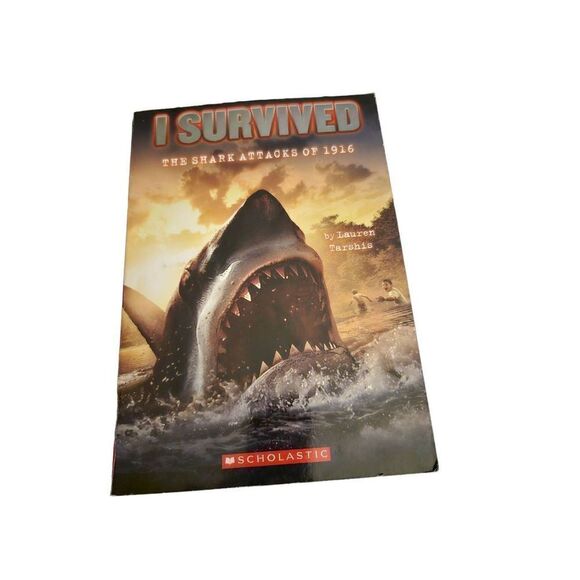 Book I survived the shark attacks of 1916 by Laura Tarshis scholastic isbn 978-0 - Picture 1 of 5